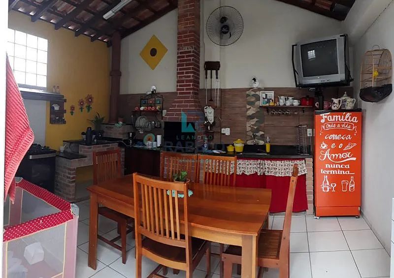 Sobrado com 4 dormitórios á venda em Lorena -SP - Foto 2