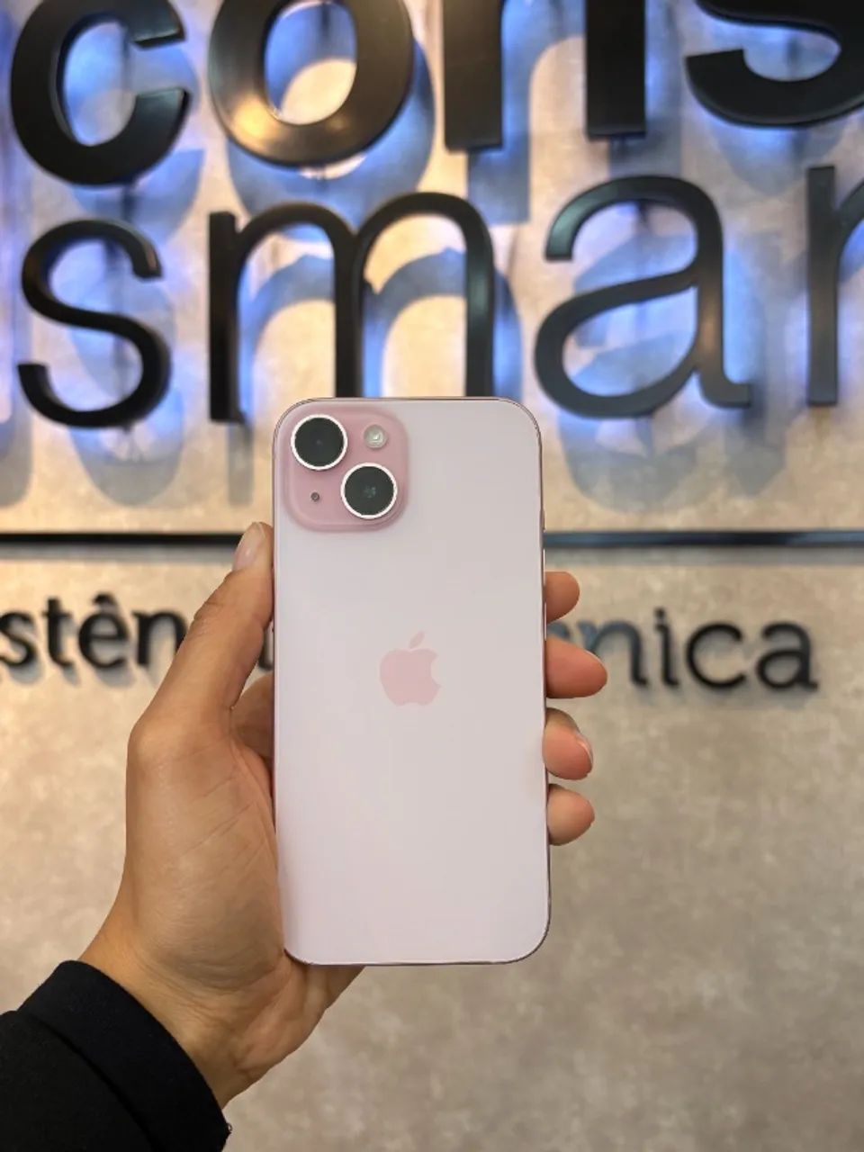 iPhone 15
