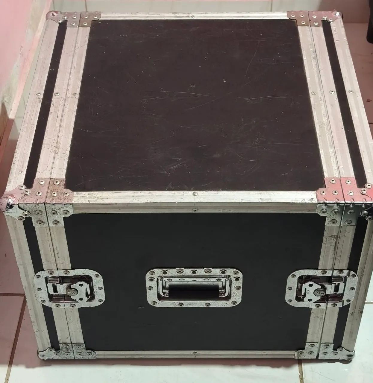 HARD CASE RACK 6U PERIFÉRICOS (EM PERFEITO ESTADO) 