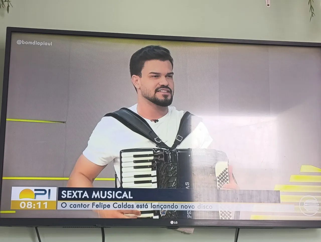 Tv smart LG 43 pol polegadas  - Foto 2