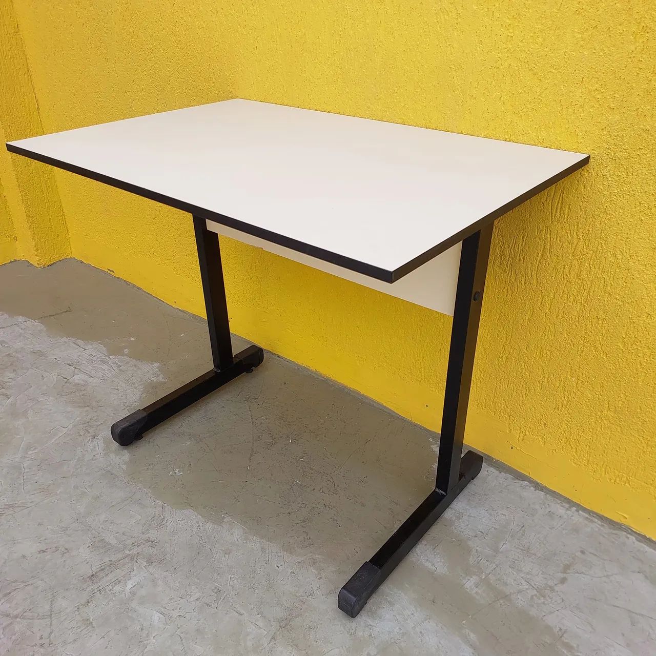 Mesa escritório 90x60cm - Foto 4