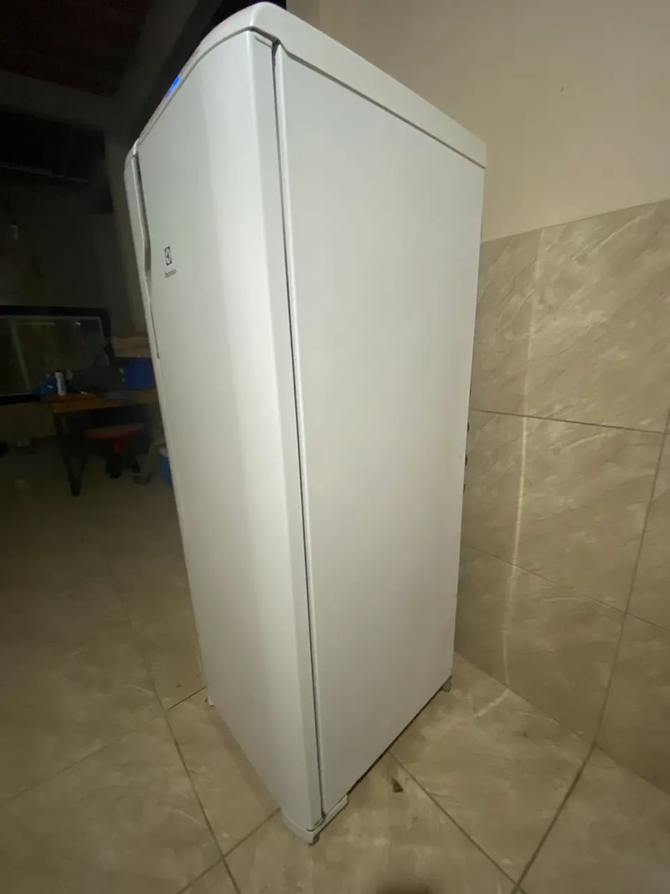 Geladeira Eletrolux Frostfree 