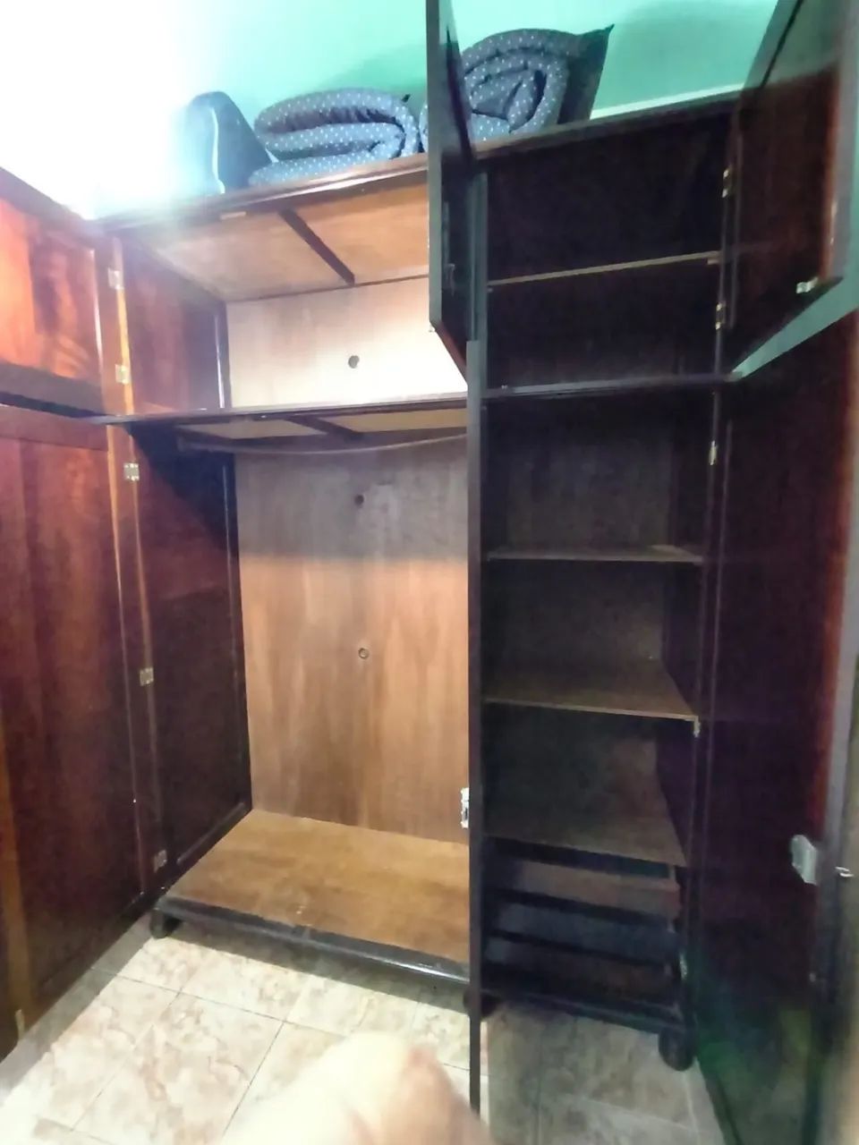 Guarda-Roupa de Madeira - Foto 2