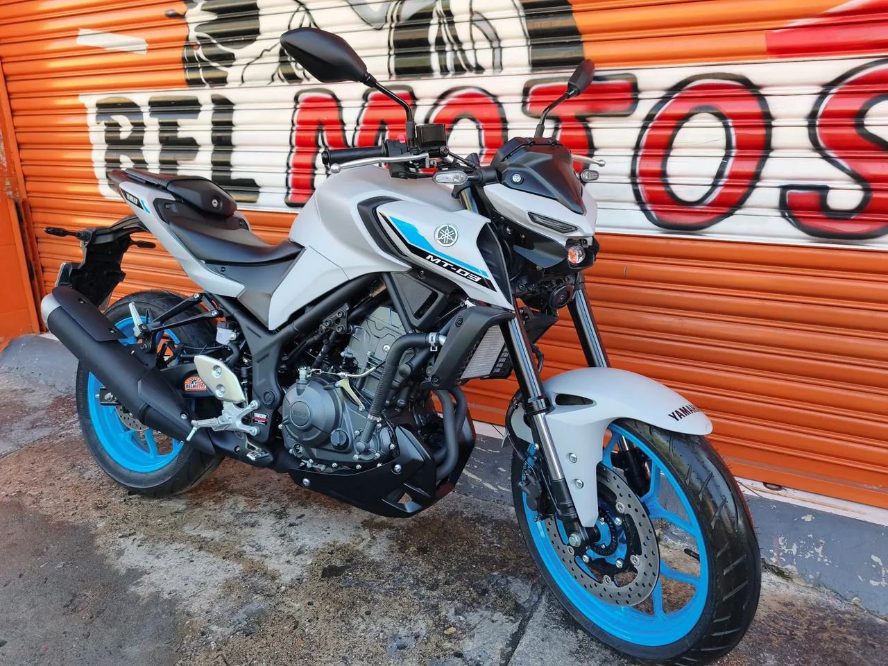 YAMAHA MT 03 ABS 2026 CONNECTED ZERO KM DOCUMENTADA A PRONTA ENTREGA  - Foto 3