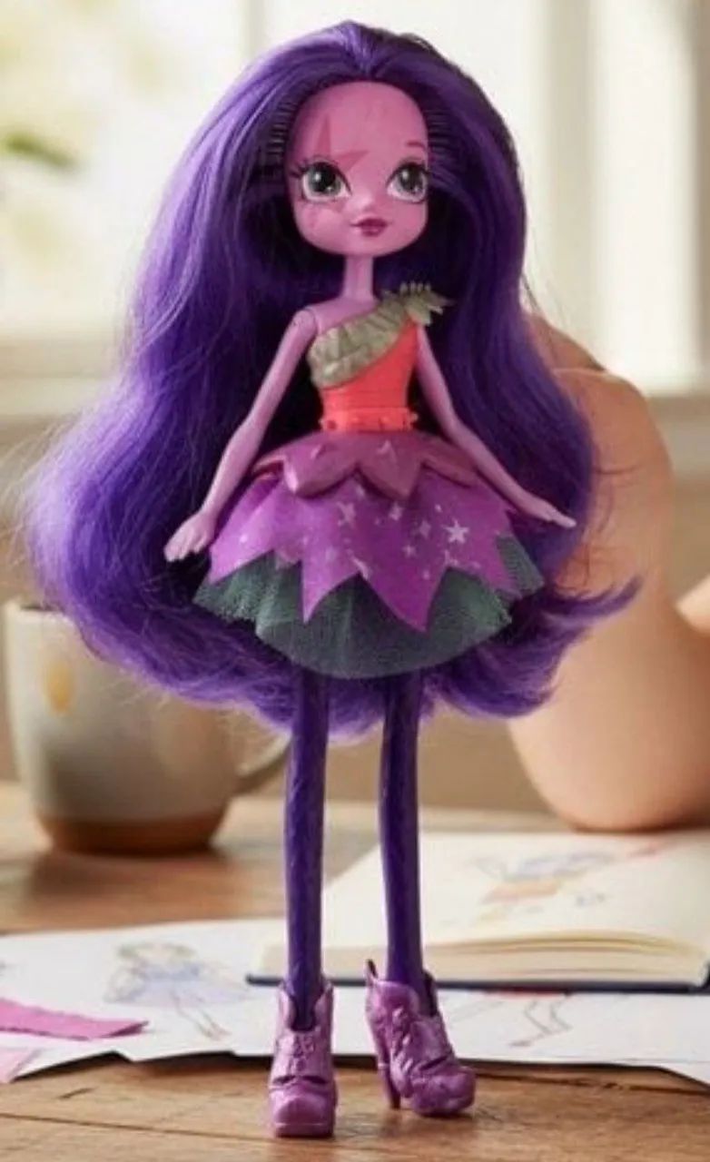 Boneca Equestria Girls Twilight Sparkle