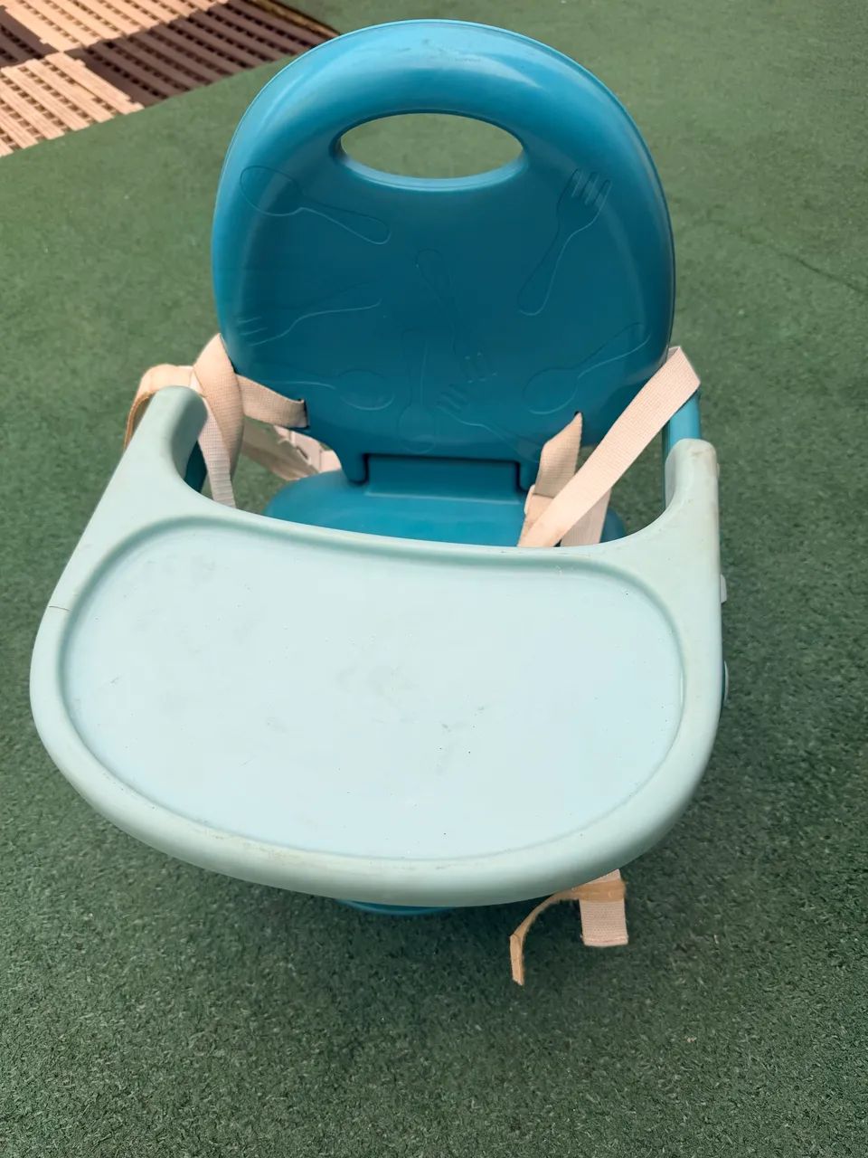 Cadeirinha de alimentação 