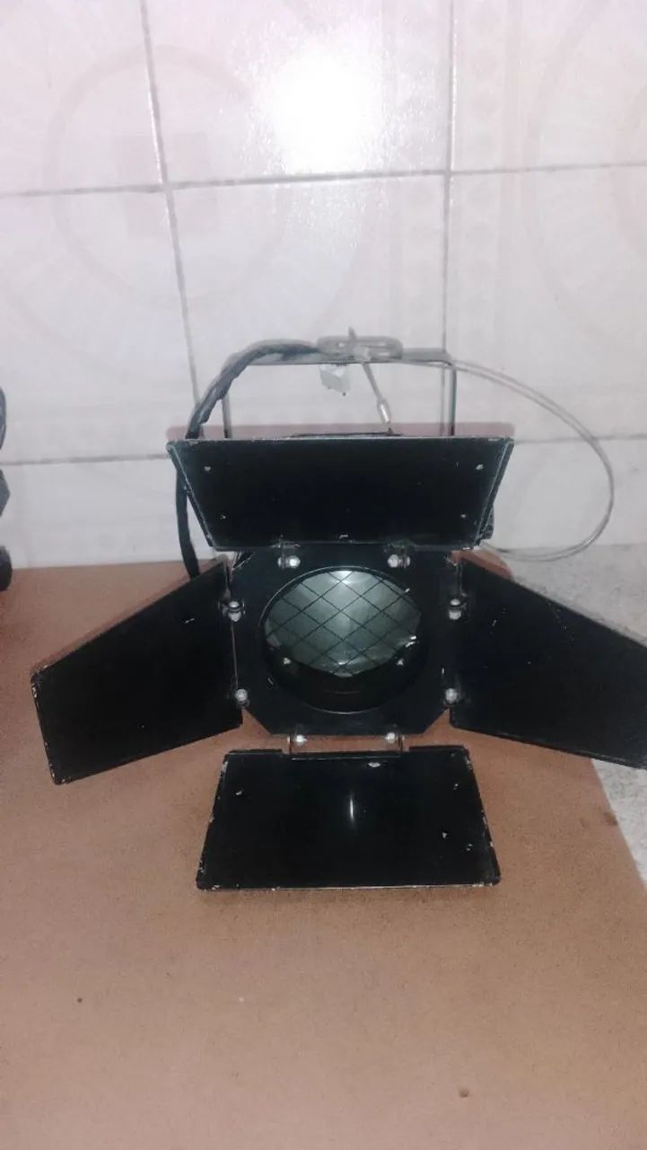 Refletor 1000w - Foto 5