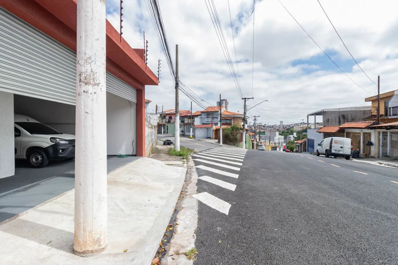Galpão na Rua Figueira da Barbária, 150  170 m² - Foto 2