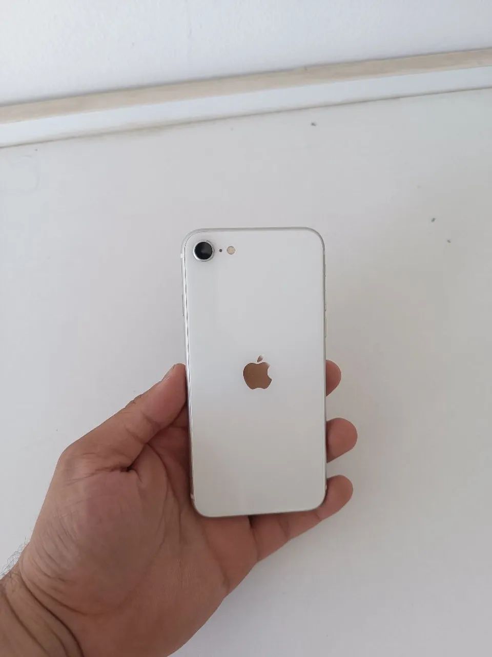 Vendo iPhone SE 2? Geração 