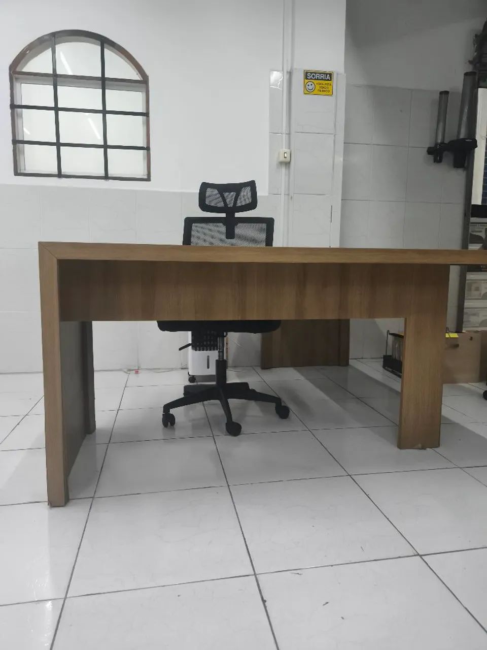 Mesa escritório em L