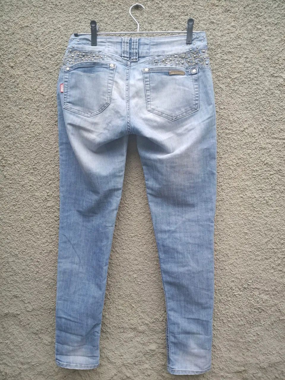Calça jeans feminina estilosa customizada  - Foto 2
