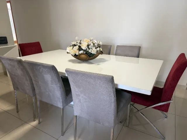 Mesa de jantar com tampo de vidro com 8 cadeiras - Foto 2
