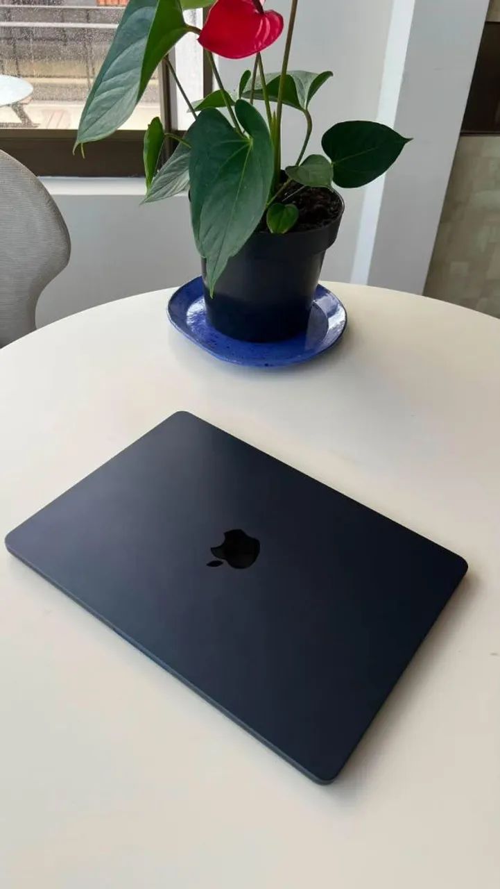 MacBook Air 13?  M4  Midnight  256GB - Foto 3