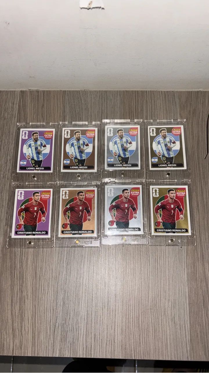 Kit Figurinhas Extra Legends Messi e Cristiano Ronaldo