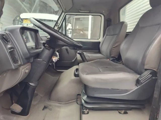 Volkswagen - 8.160 (Baú Metalico / Metalcar) - Foto 11