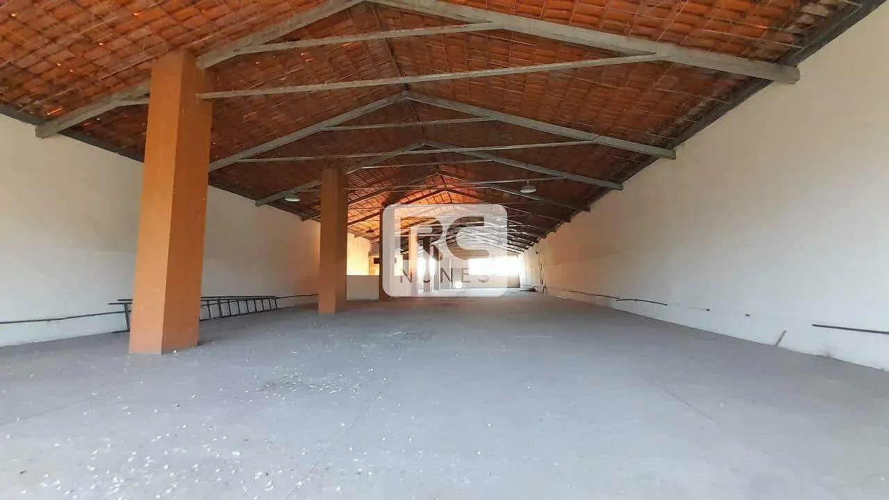 Galpão com área de 490 m², Bairro Planalto - Belo Horizonte. - Foto 5