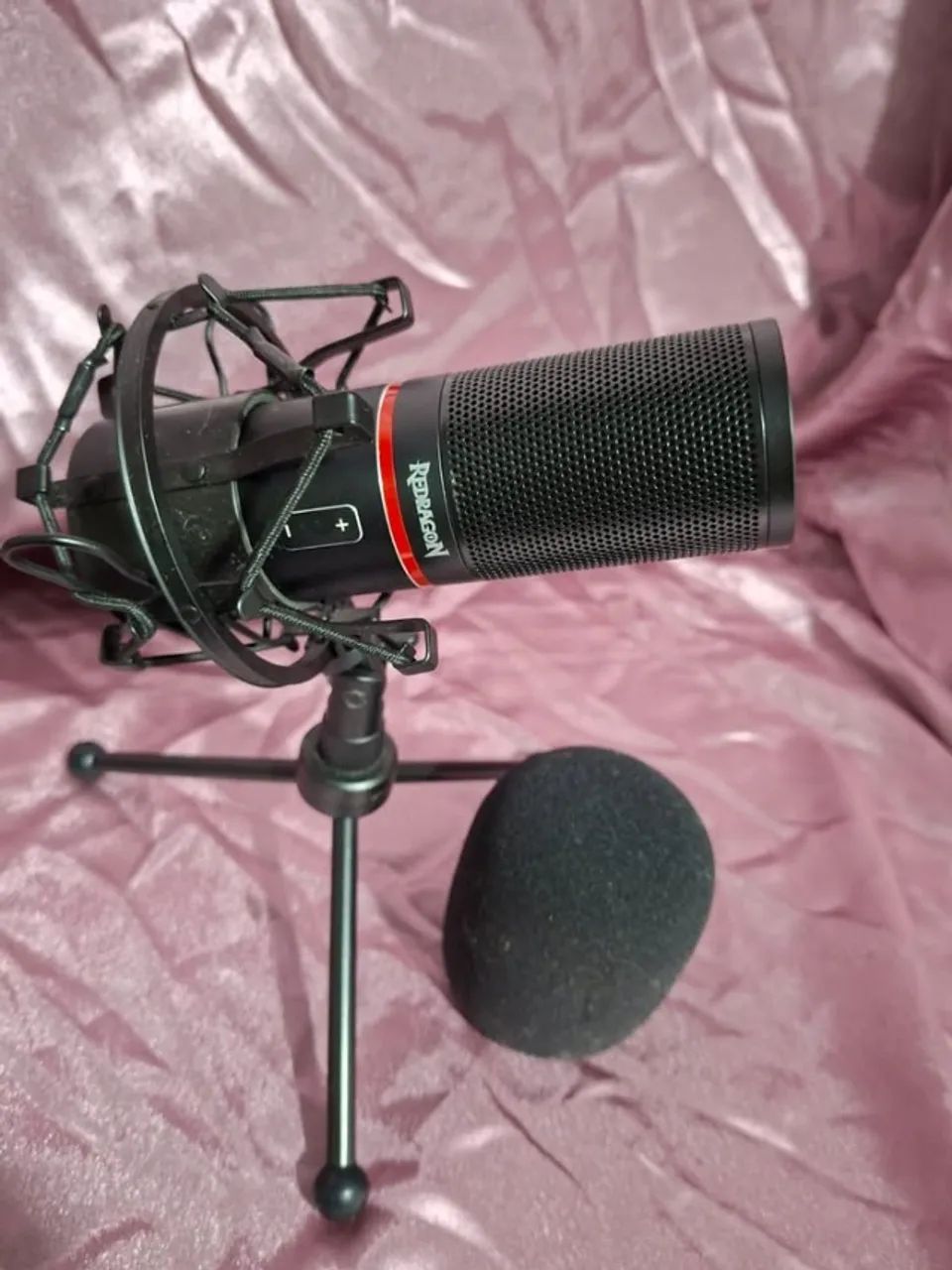 Microfone Gamer Redragon Blazar GM300