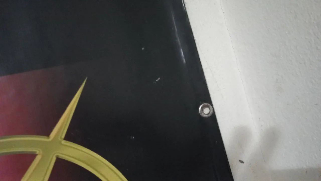 Lona em impressão com acabamento e ilhos - Foto 2