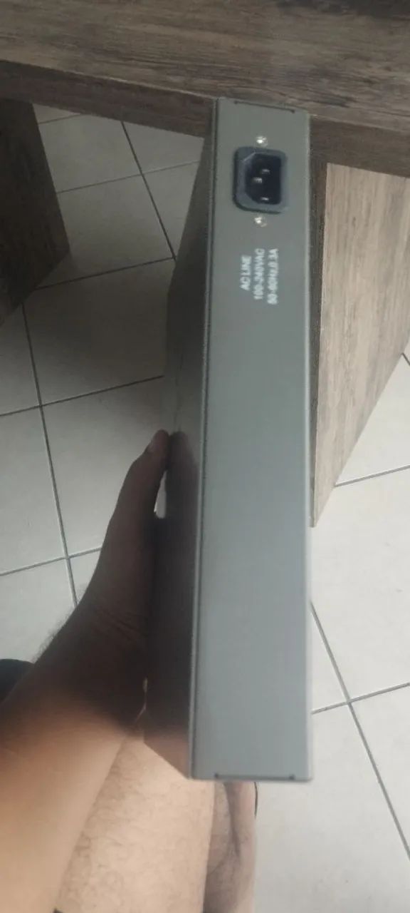 Switch D-link 16 Portas Des-1016d 10/ 100mbps  - Foto 2