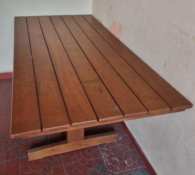 MESA DE MADEIRA MACIÇA MARROM SEM CADEIRAS - Foto 4