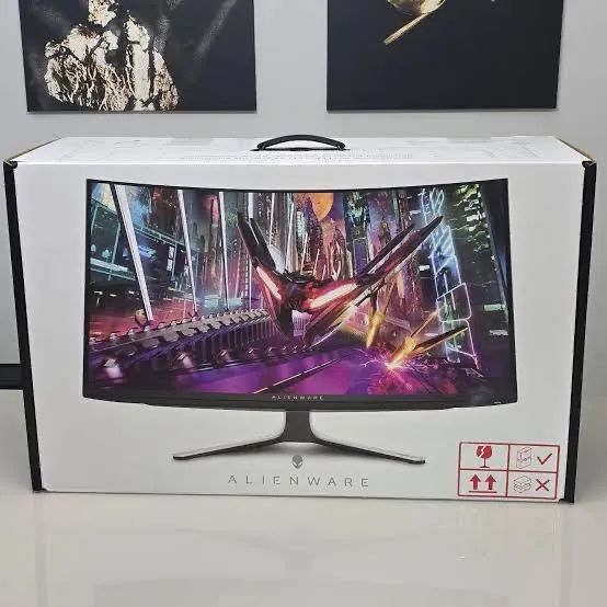 Monitor Alienware 32p 240hz 4k oled