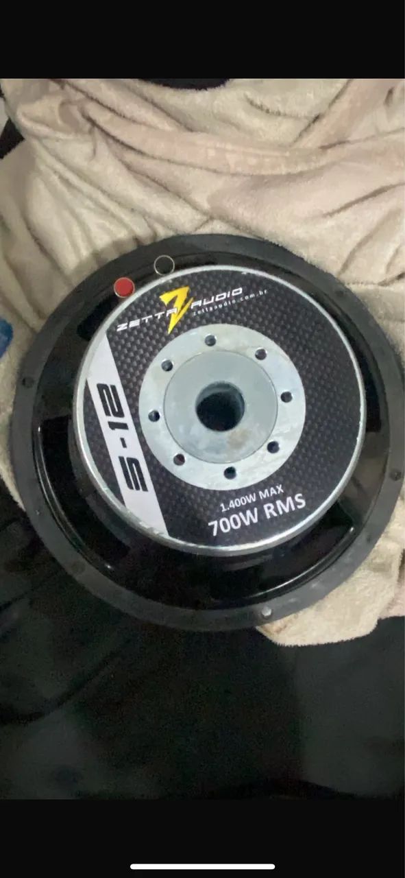 Vendo grave zetta 700rms 
