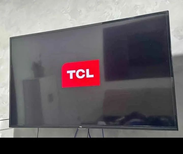 TV 32" POLEGADAS TCL ROKU DIGITAL  - Foto 3