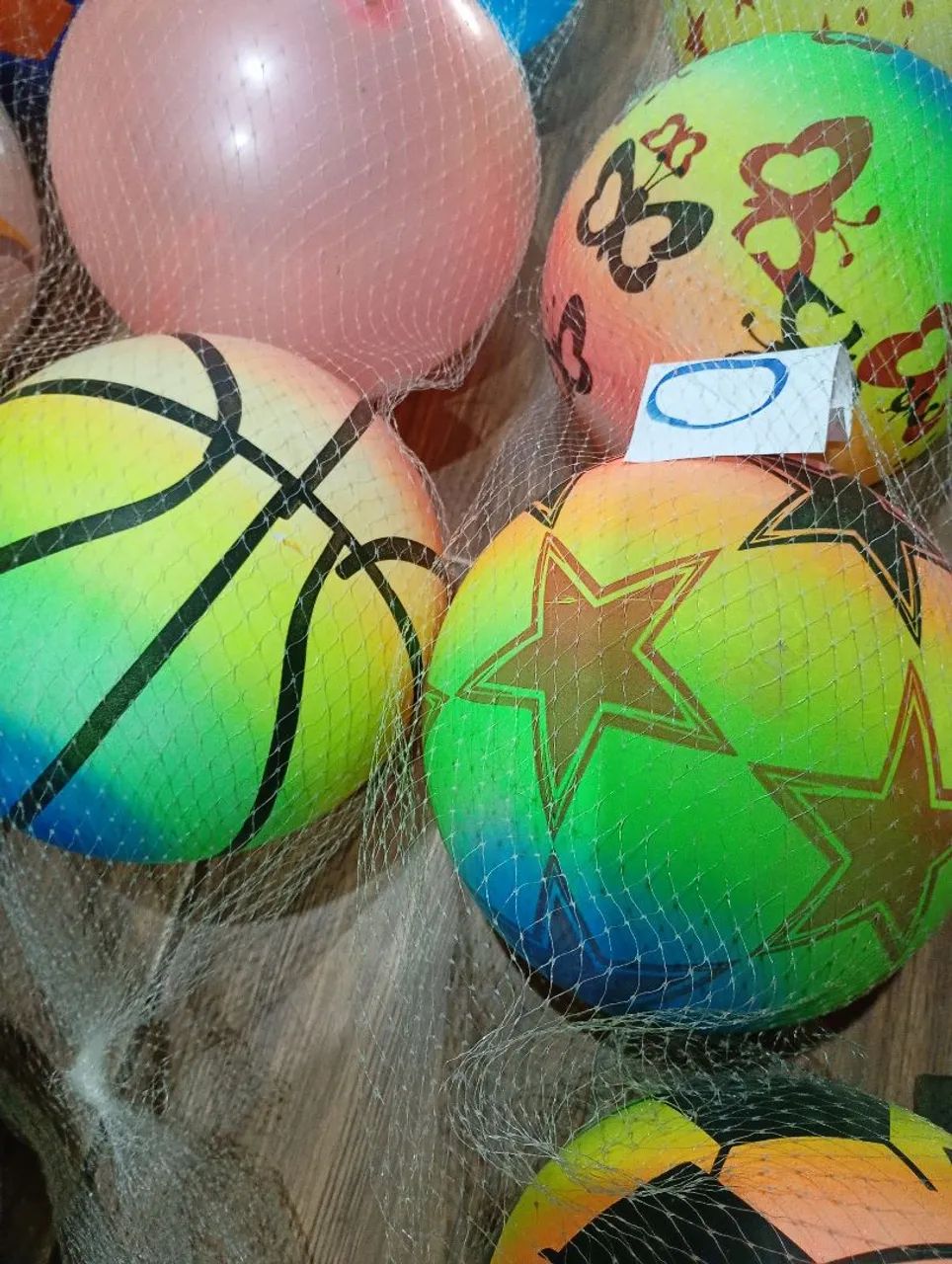 Bola infantil colorida  - Foto 3