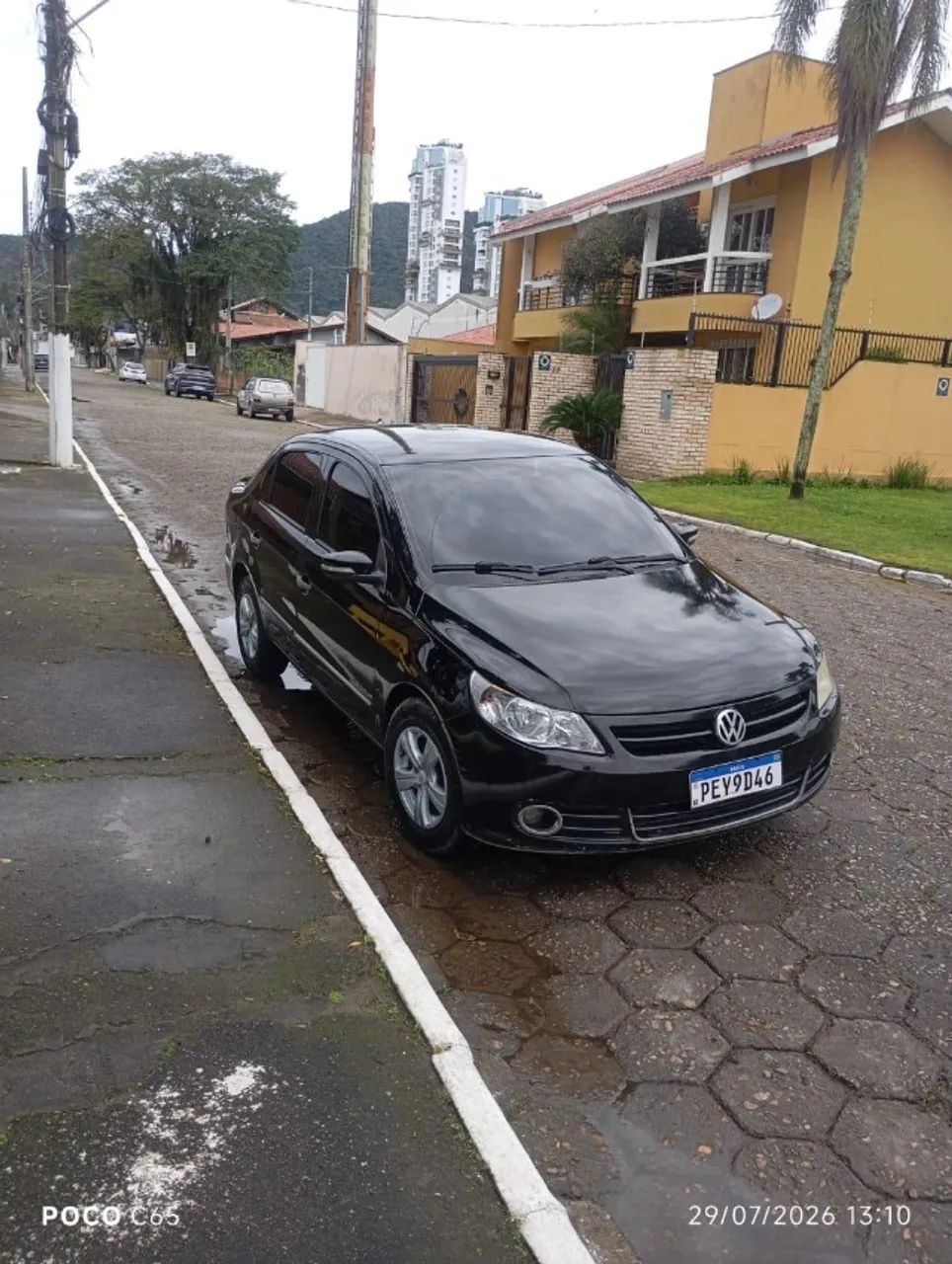 Volkswagen Voyage COMF/HIGHLI. 1.6 T.FLEX 8V 4P 2011