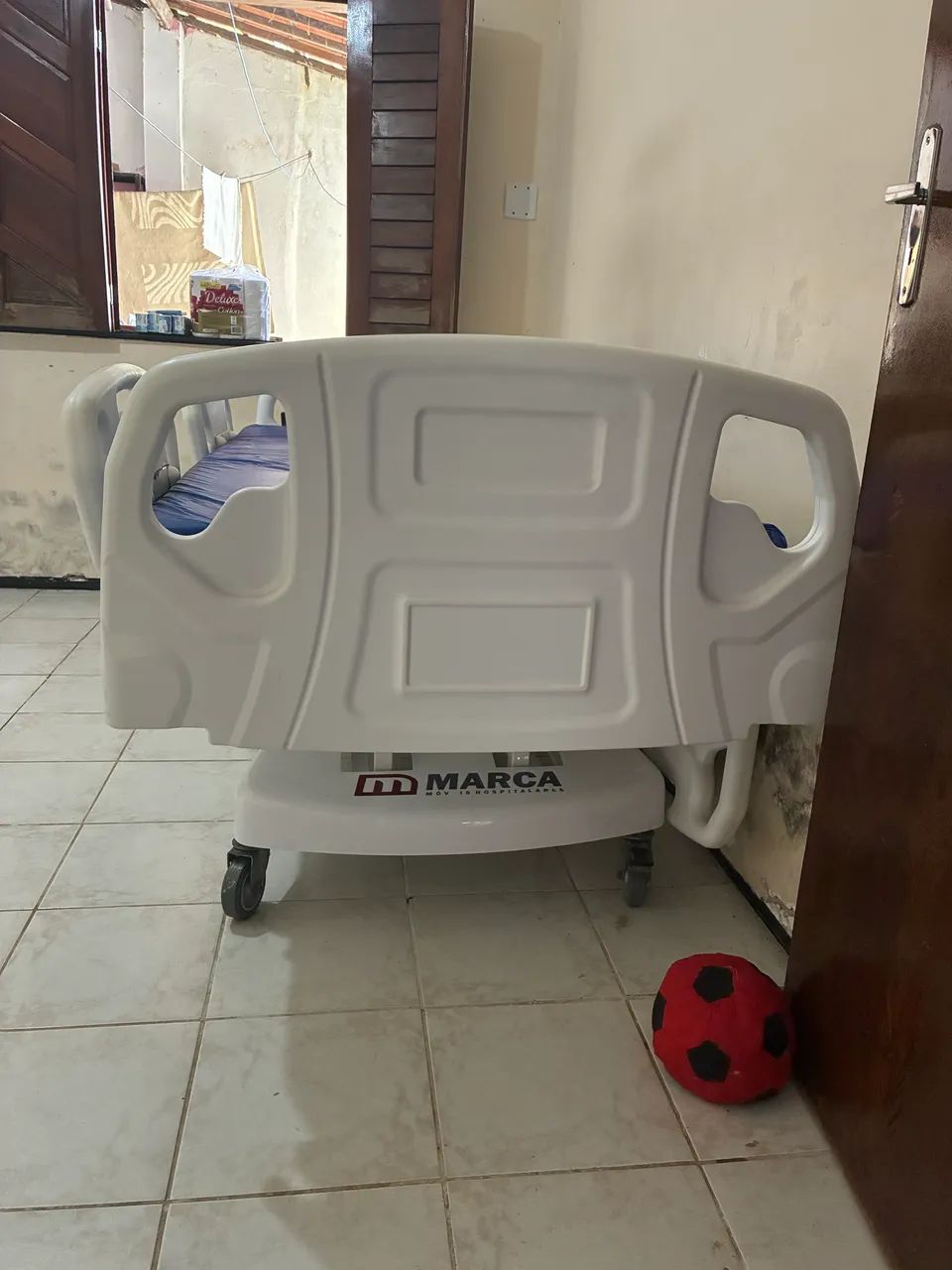 Cama hospitalar elétrica com colchão  - Foto 2