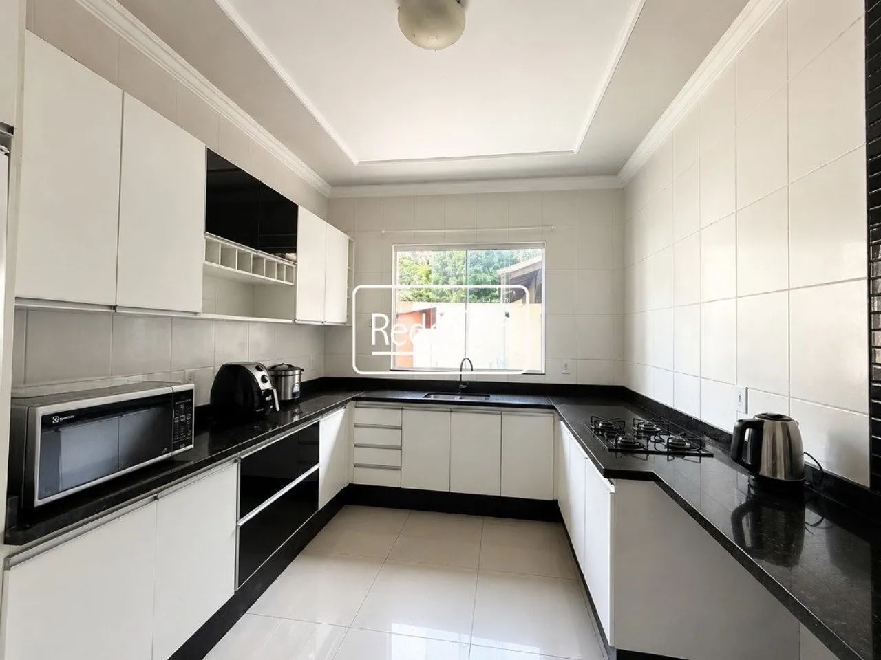 Casa com 3 Quartos no Jardim Suíça - Volta Redonda - Foto 4