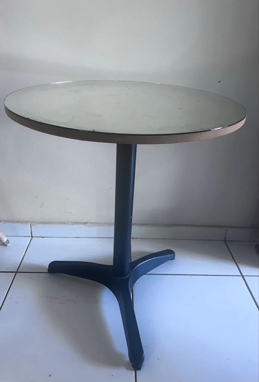 Mesa com espelho e cadeira  - Foto 2