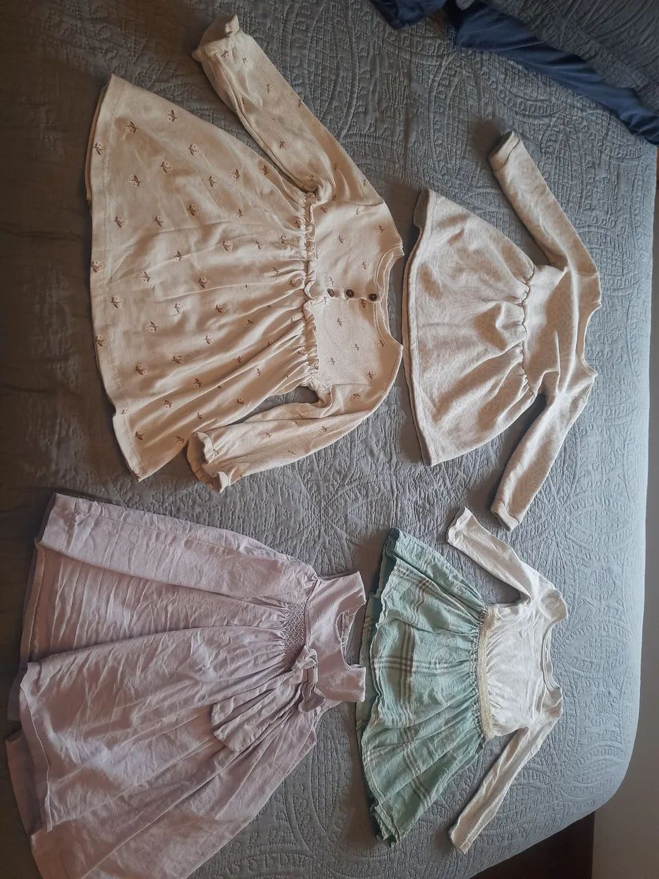 Lote vestido menina 2 a 3 anos