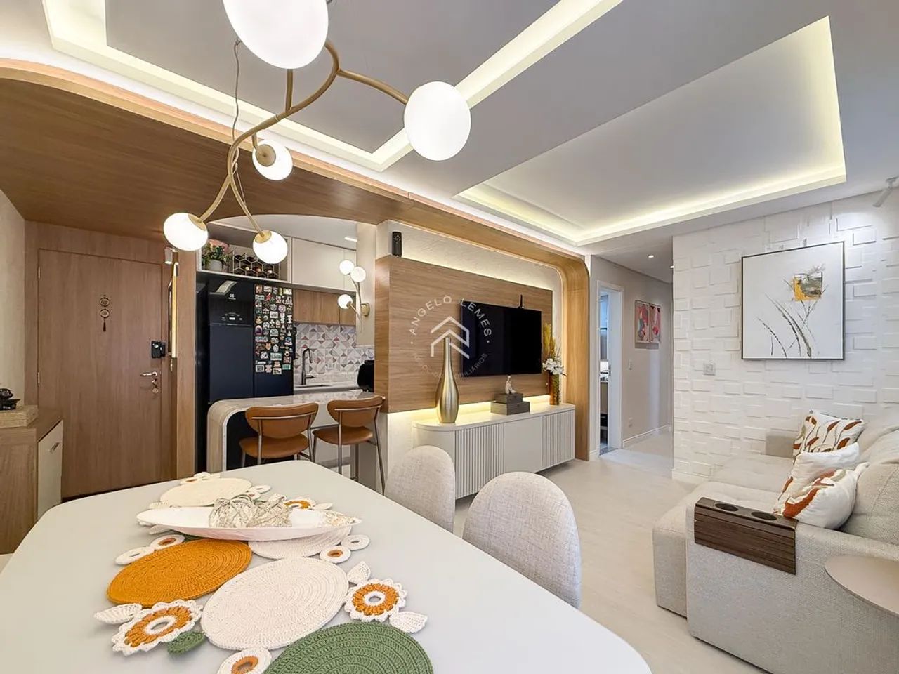 Apartamento Mobiliado com 3 Quartos e 79m² - Capão Raso