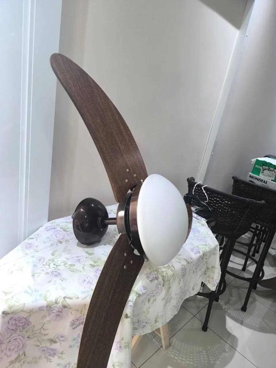 3 VENTILADORES DE TETO