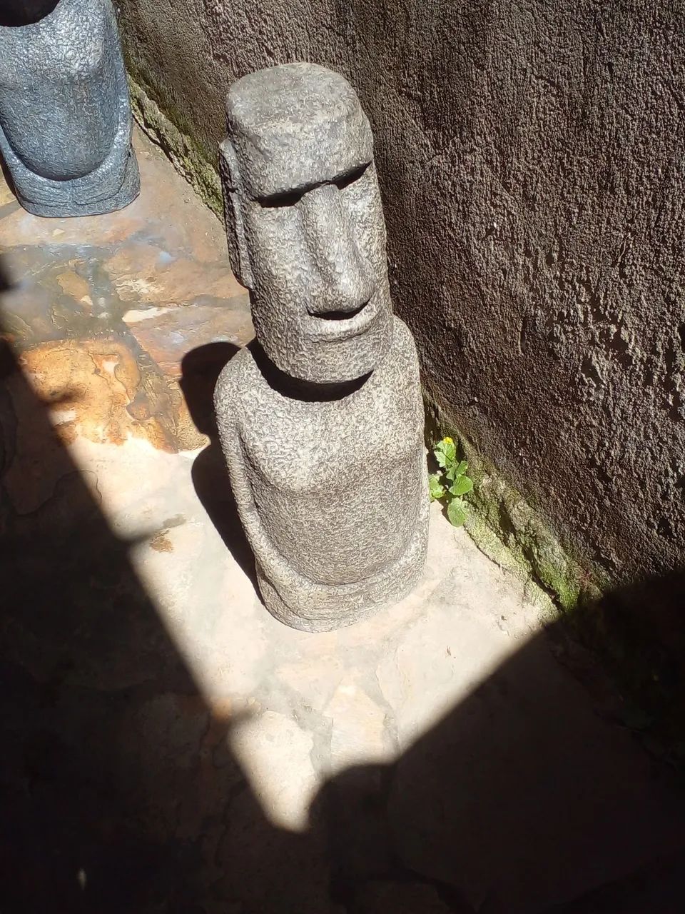 ESCULTURA estatua. Moai 73 cm NOVA - Foto 3