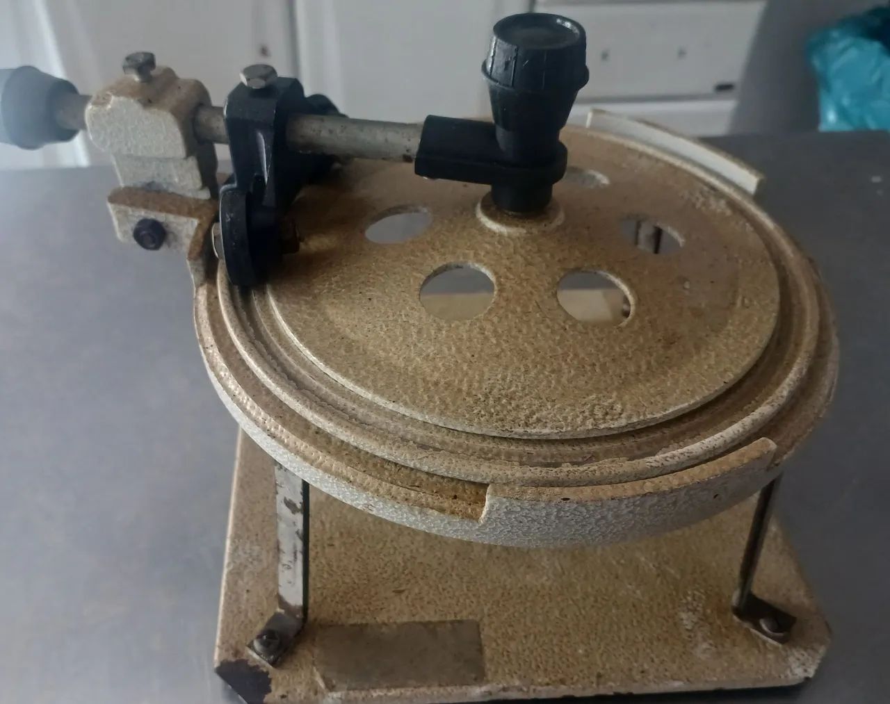 Lacrador de marmitas de alumínio