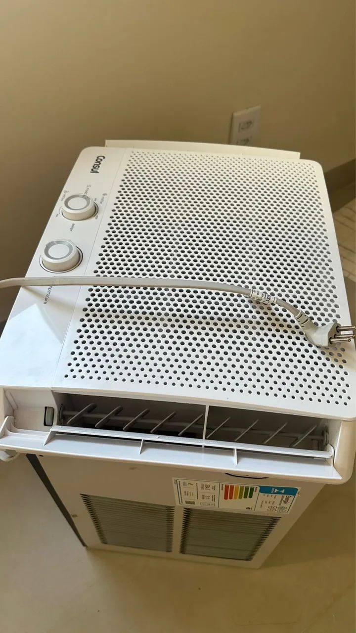 Ar condicionado de janela Cônsul 7000 Btu - Foto 2