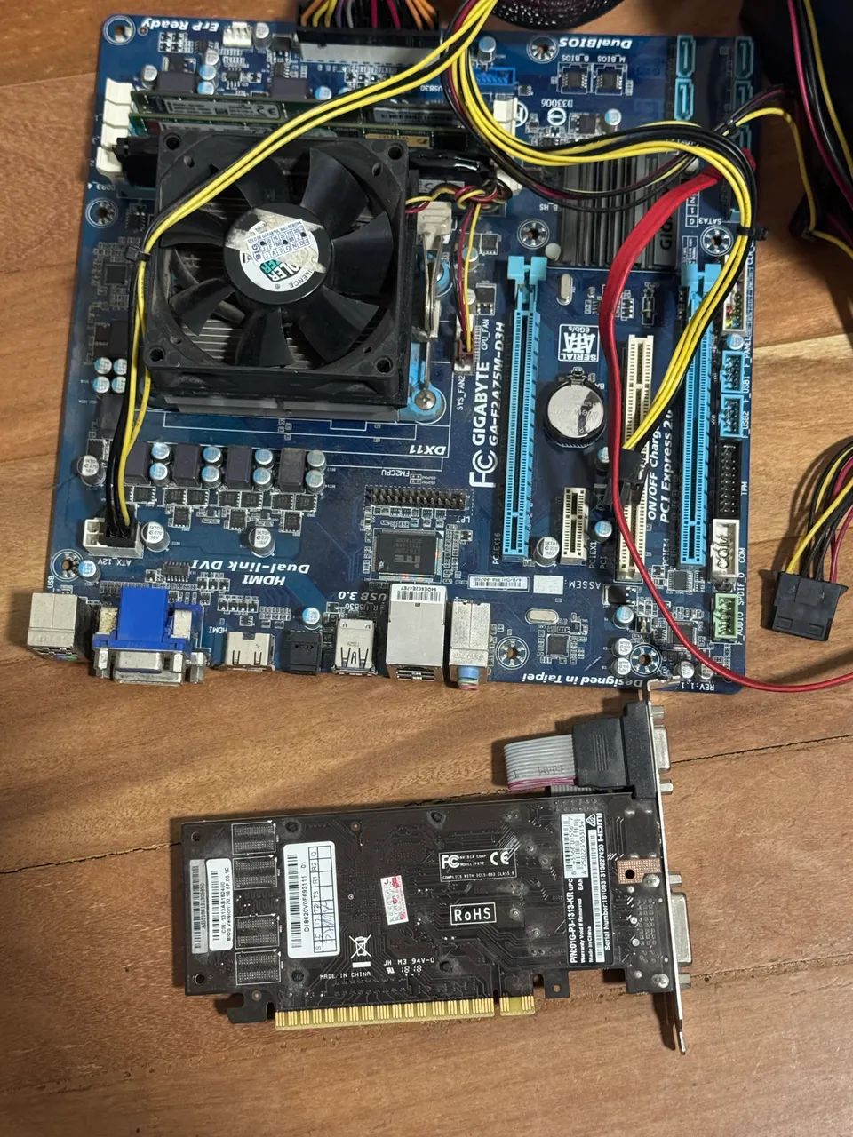 Kit Placa mãe  24 gb memória fonte e hd ssd funcionando  - Foto 2