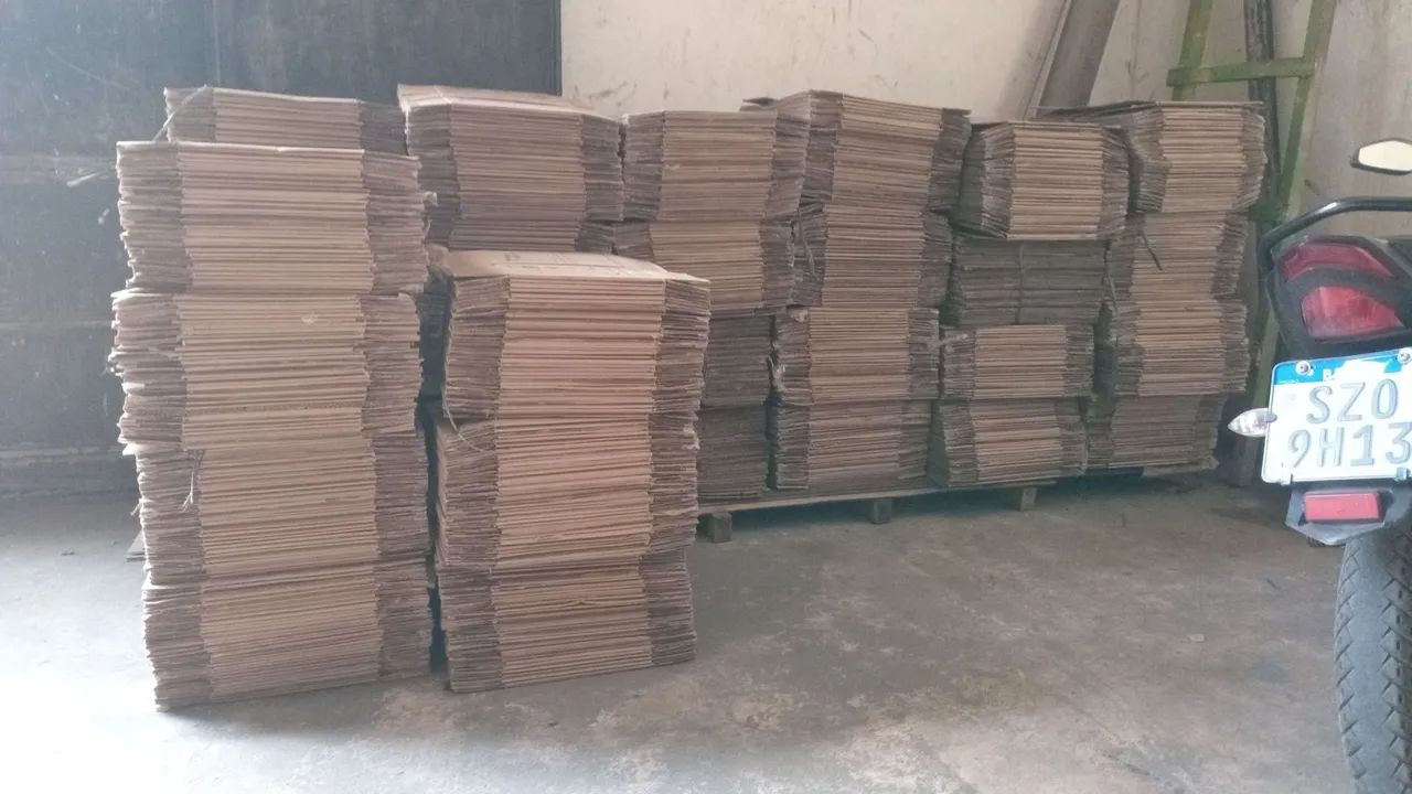 Caixa de papelão pequena 0.50 - Foto 2