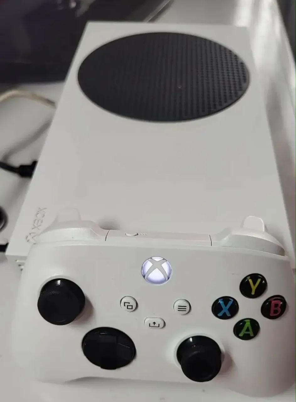Xbox Series S com Jogos