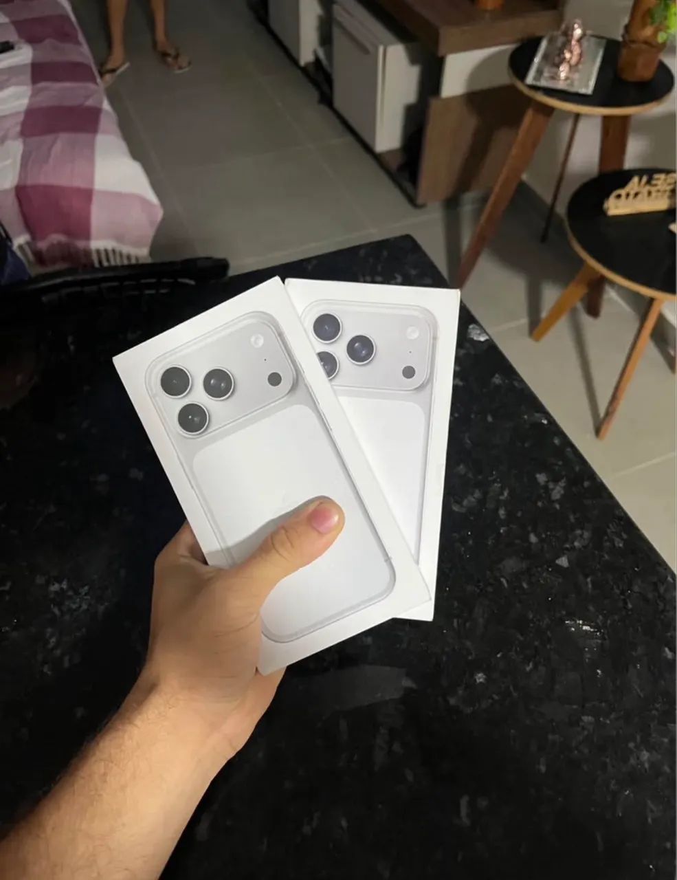 LACRADO IPHONE 17 PRO 256GB SILVER