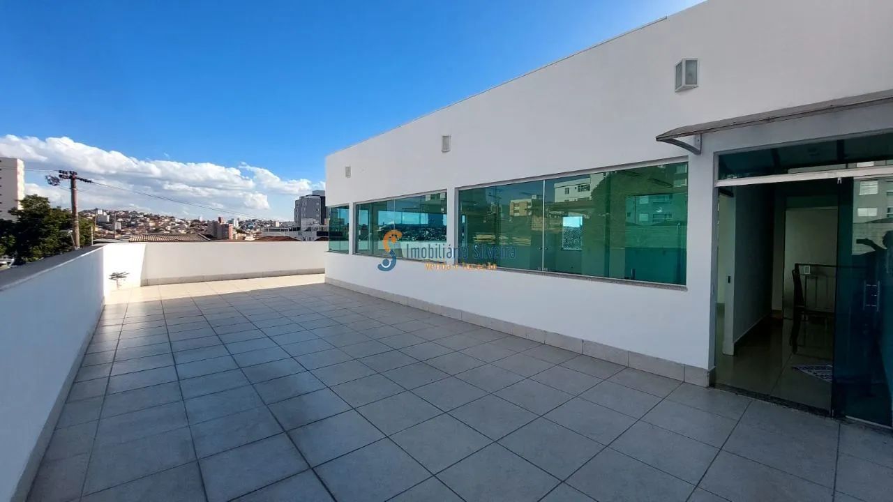 Prédio comercial na Rua jacuí Bairro ipiranga