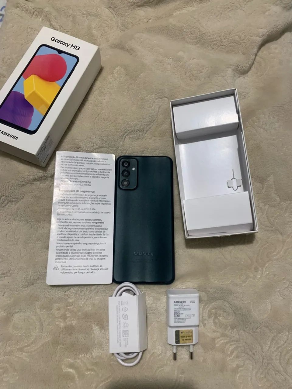 Vendo celular Samsung M13 perfeito estado com caixa e carregador  - Foto 5