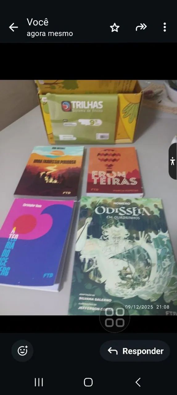 Vendo livros do 9°ano TRILHAS - Foto 2