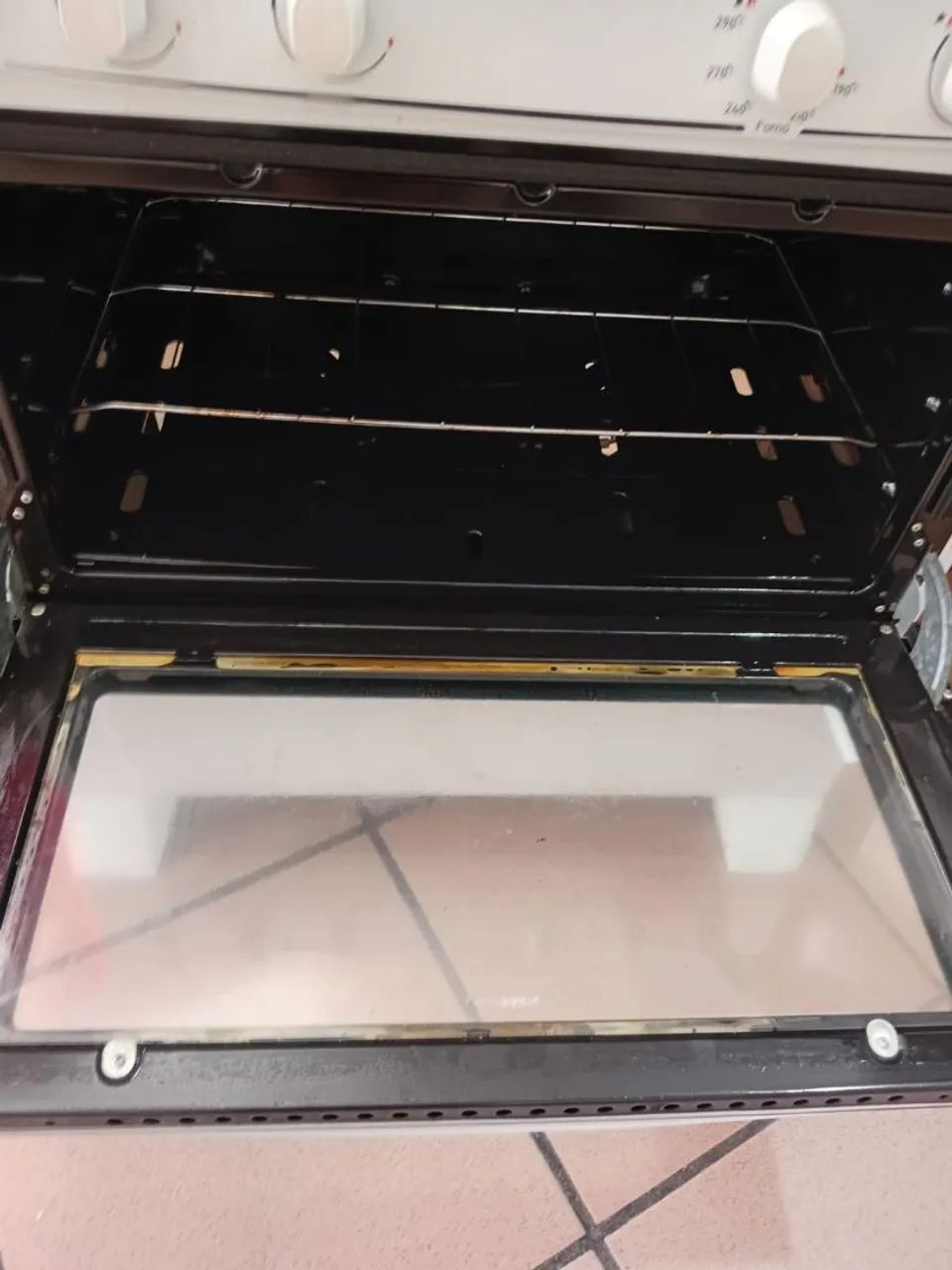Vendo Fogão Mônaco Plus Bivolt com 5 bocas - Foto 2