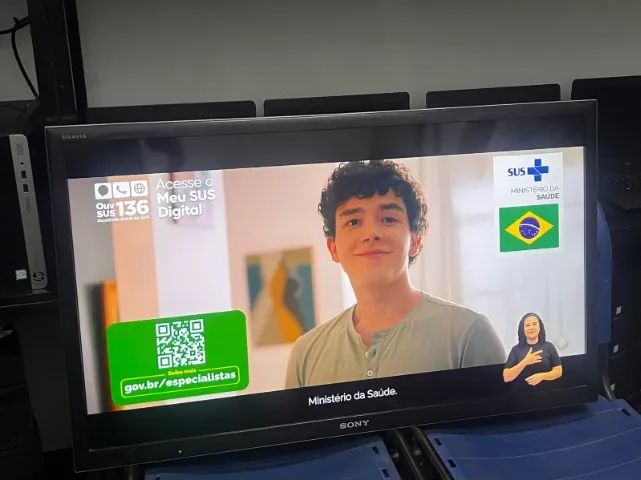 TV SONY  40 POLEGADAS- BARATO - Foto 2