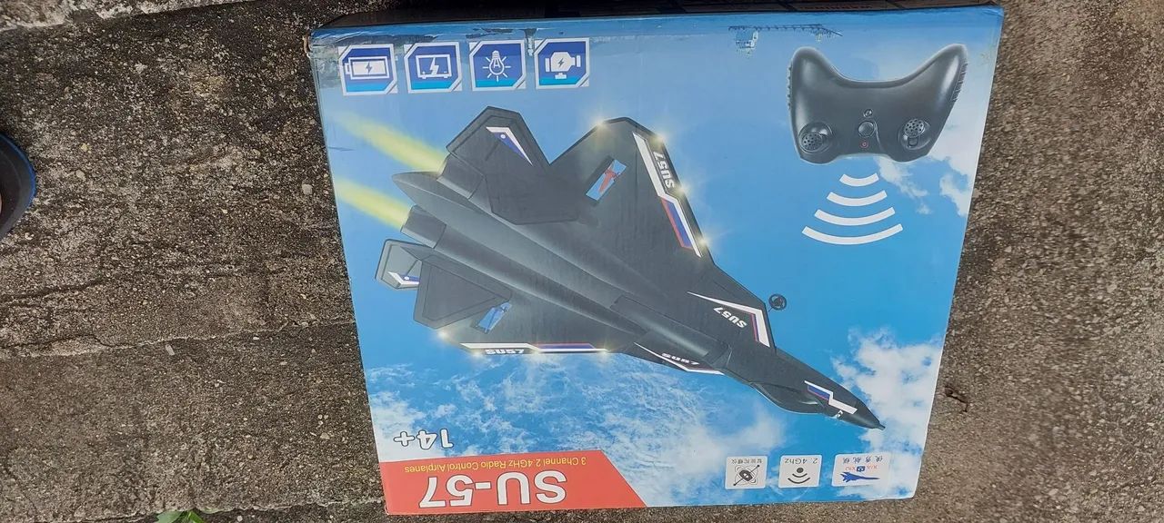 Avião RC Usado 