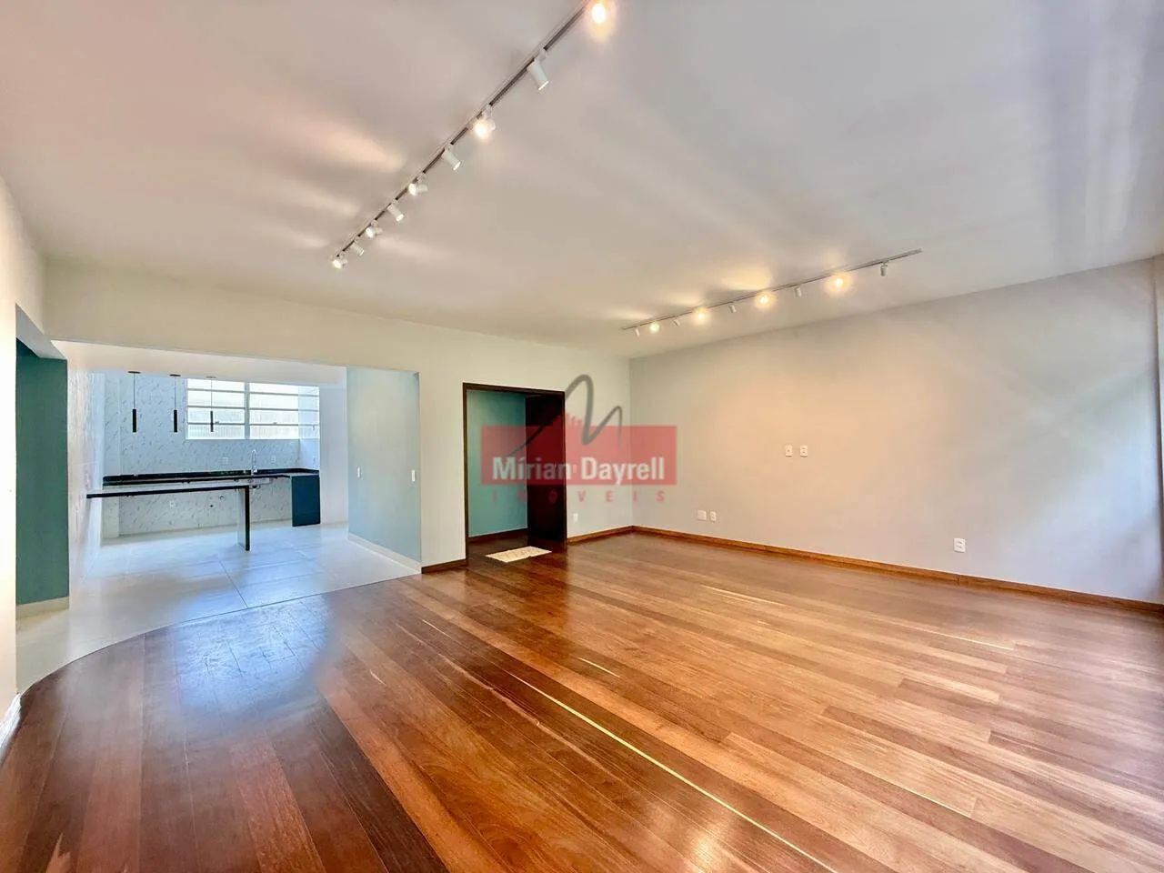 (68082) à venda - Apartamento com 4 quartos, 2 vagas, no Funcionários - Foto 2