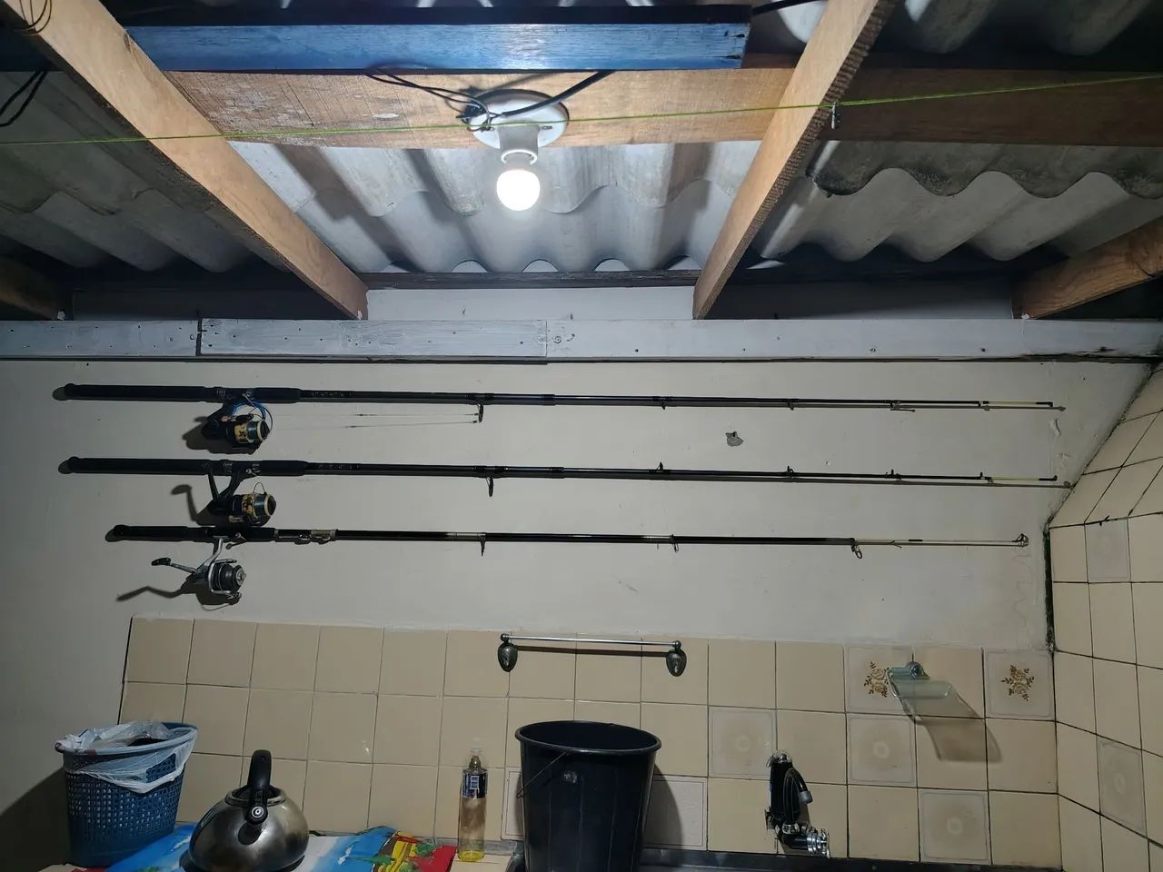  Vara de pescar, molinetes. - Foto 3